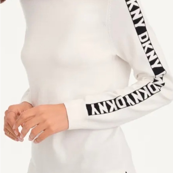 DKNY logo turtle neck - Picture 3 of 3